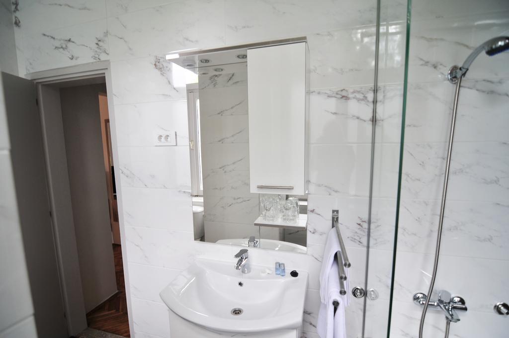 Hotel Villa Laurel Lovran Dış mekan fotoğraf