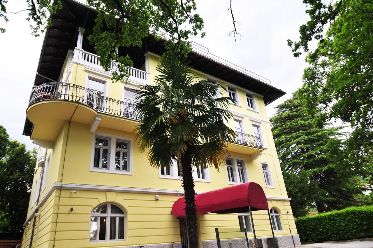 Hotel Villa Laurel Lovran Dış mekan fotoğraf